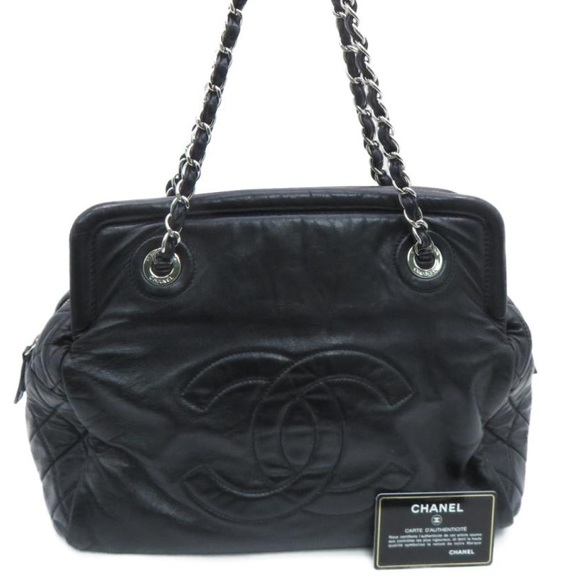 Auth Chanel CC Shoulder Bag Calfskin Leather